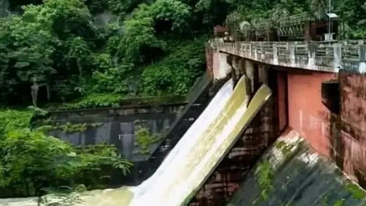 একা একা ডম্বুর বাঁধের মুখ খুলে যাওয়ার ব্যাখ্যা দিয়েছে ভারত