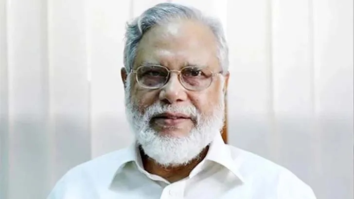 ফতুল্লায় সাবেক প্রধান বিচারপতি খায়রুল হকের বিরুদ্ধে মামলা