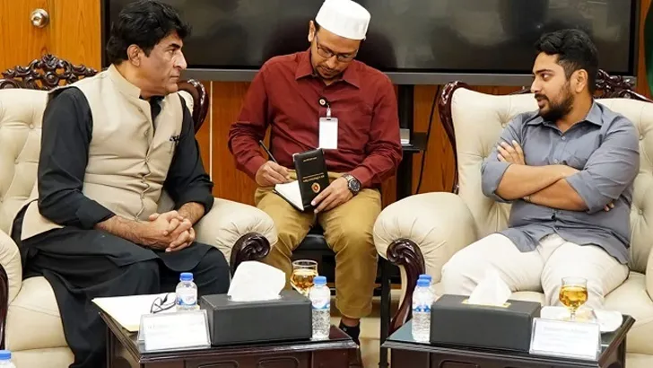 পাকিস্তানের সঙ্গে ৭১-এর প্রশ্নটির সমাধান করতে চাই: উপদেষ্টা নাহিদ
