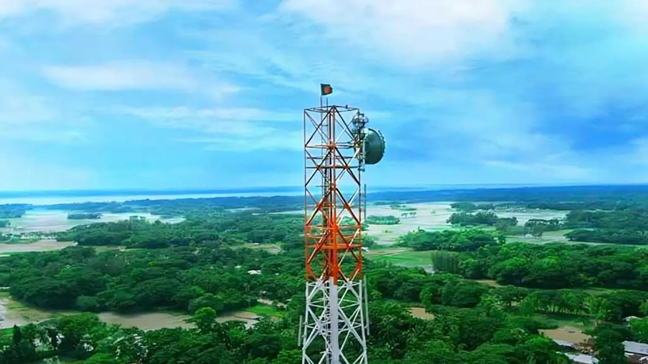 বন্যার্ত অঞ্চলের ৯৮ শতাংশ মোবাইল টাওয়ার সচল