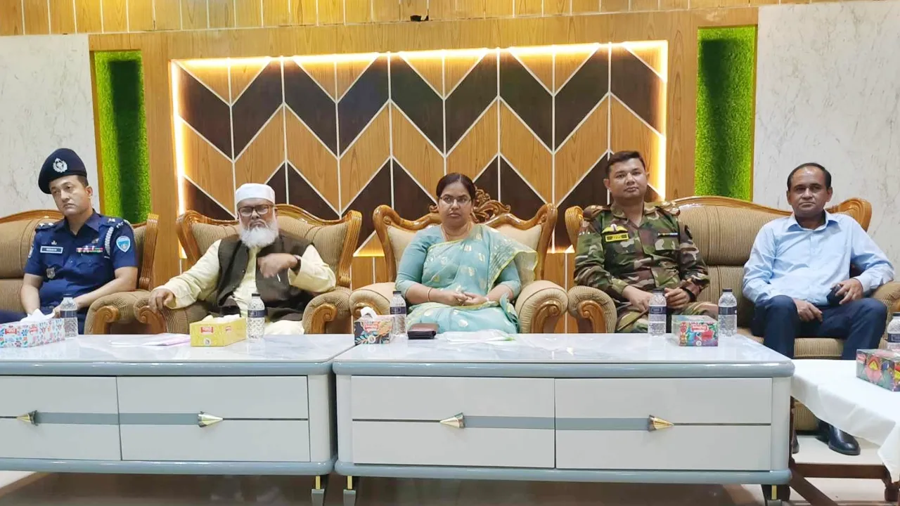 রন্ধ্রে রন্ধ্রে দুর্নীতি বাসা বেঁধেছে: ধর্ম উপদেষ্টা