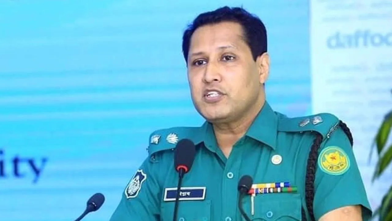 ভারতে পালিয়েছেন বিপ্লব সরকার!