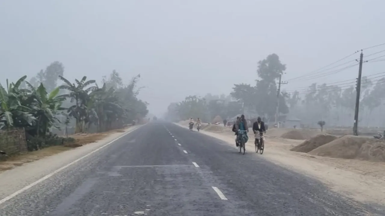 পঞ্চগড়ে কমছে না শীতের দাপট, বিপর্যস্ত জনজীবন