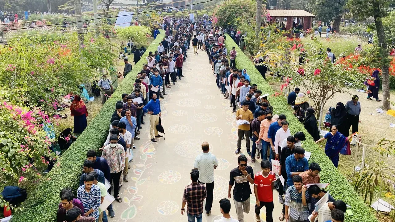 জাবিতে কাল থেকে ভর্তি যুদ্ধ শুরু, প্রতি আসনে লড়বেন ১৪৫ জন