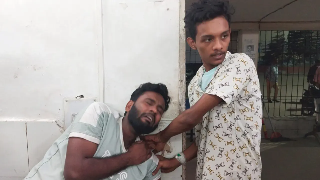 টঙ্গীতে সালিশে যুবদল নেতার হামলা