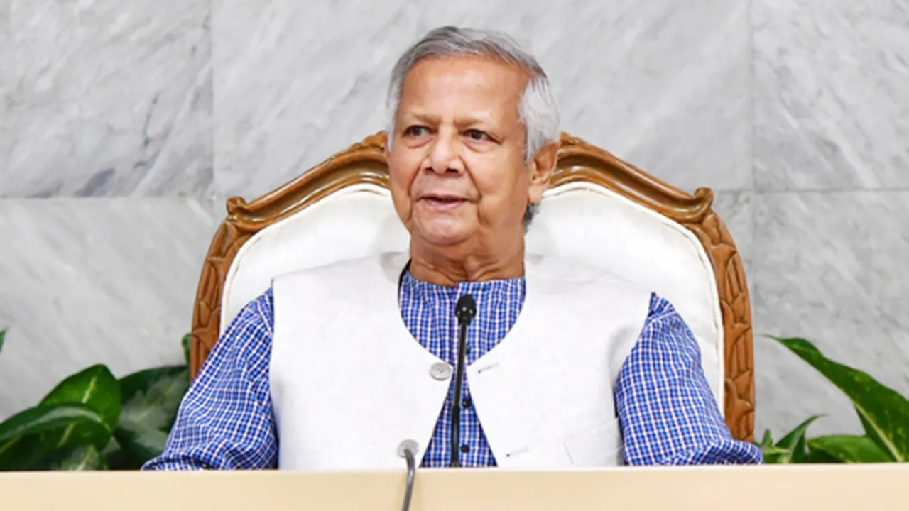 জরুরি বৈঠকে প্রধান উপদেষ্টা