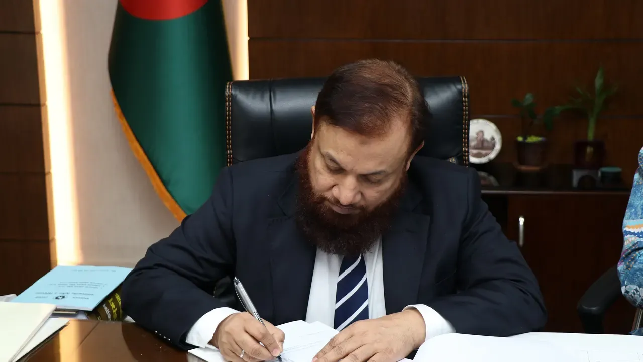 দায়িত্ব নিলেন নতুন সিআইডি প্রধান