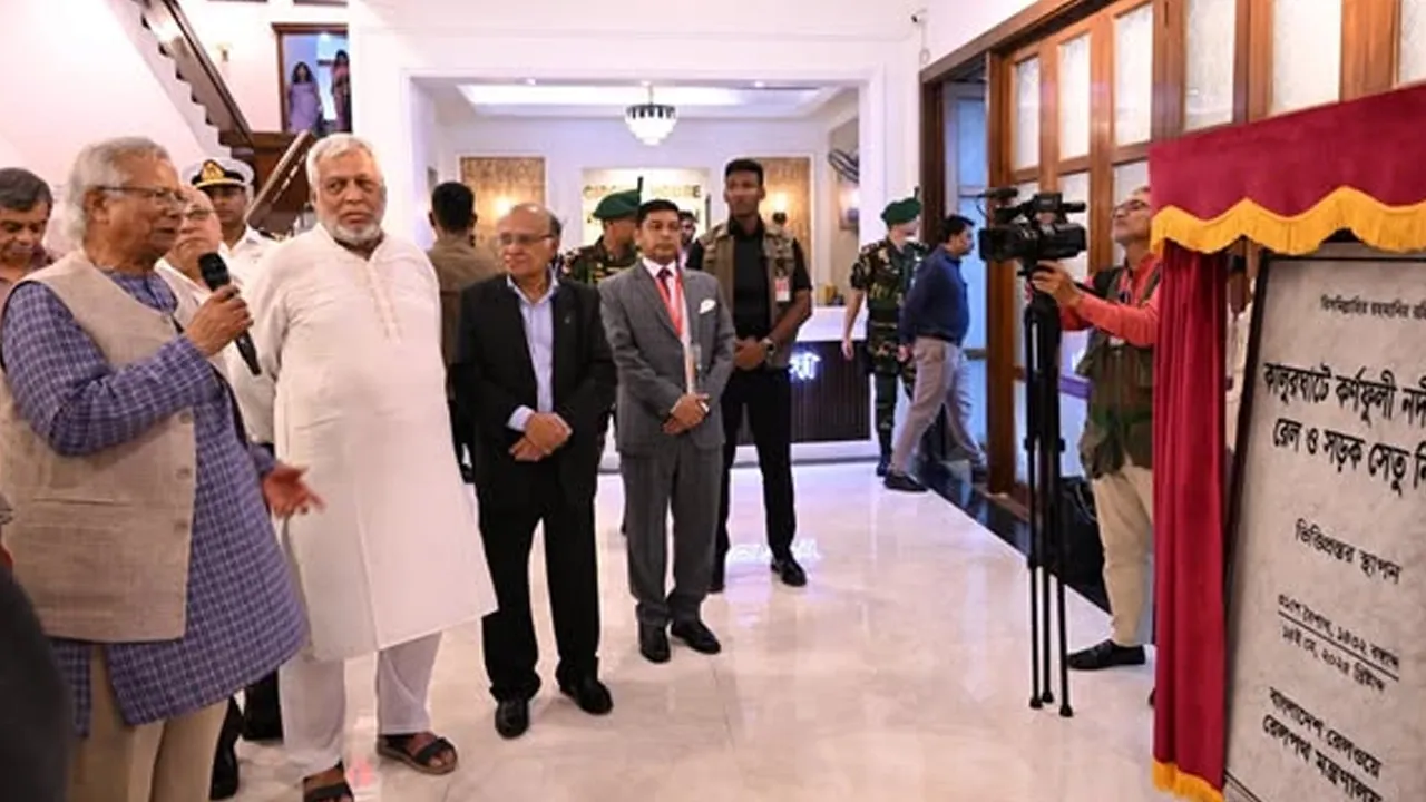 কর্ণফুলী নদীর ওপর রেল ও সড়ক সেতু নির্মাণকাজের উদ্বোধন