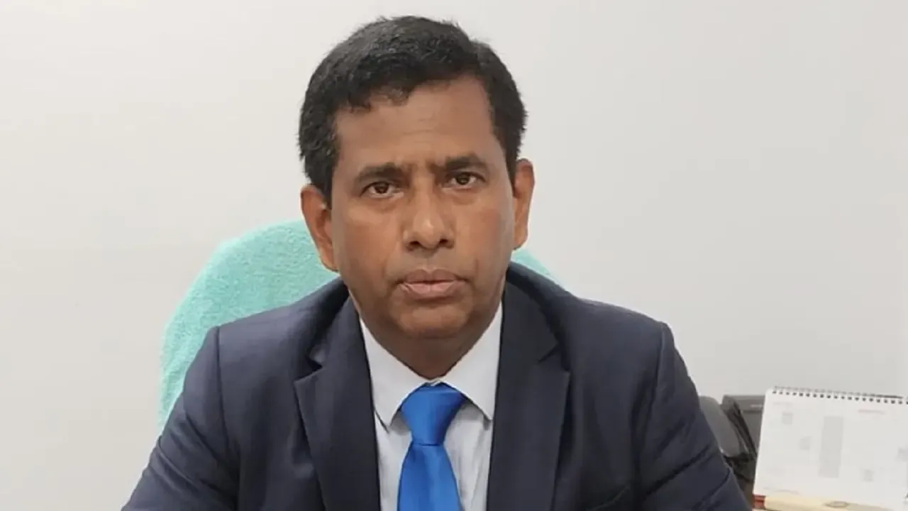 পদত্যাগ করতে ৫ আগস্ট হাসিনার পা ধরেছিলেন শেখ রেহানা : চিফ প্রসিকিউটর