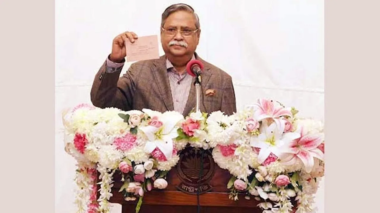 পোস্টাল ব্যালটে ভোট দেবেন রাষ্ট্রপতি