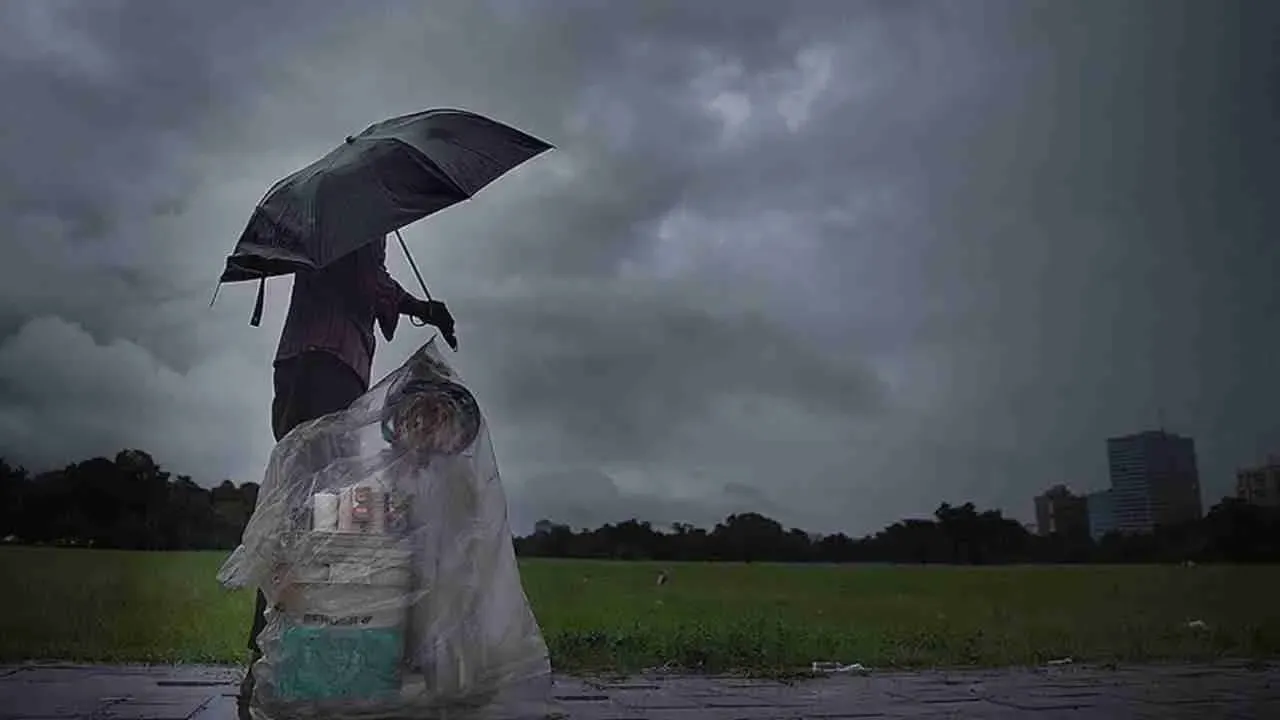 পাঁচ দিন ভারি বৃষ্টির আভাস