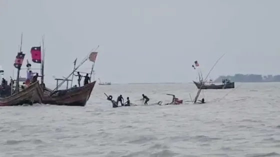 বঙ্গোপসাগরে ট্রলার ডুবে ৮ জেলে নিখোঁজ
