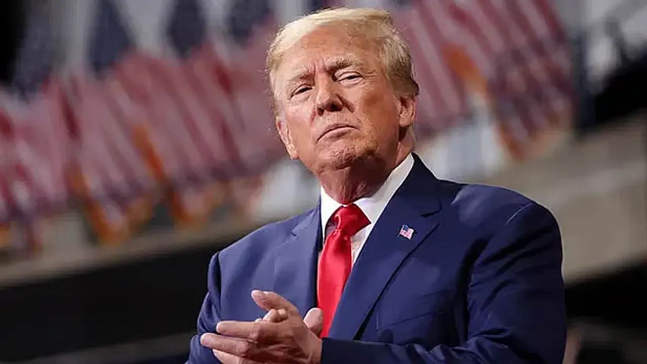 ভেনেজুয়েলার তেলবাহী ট্যাংকার অবরোধের নির্দেশ ট্রাম্পের