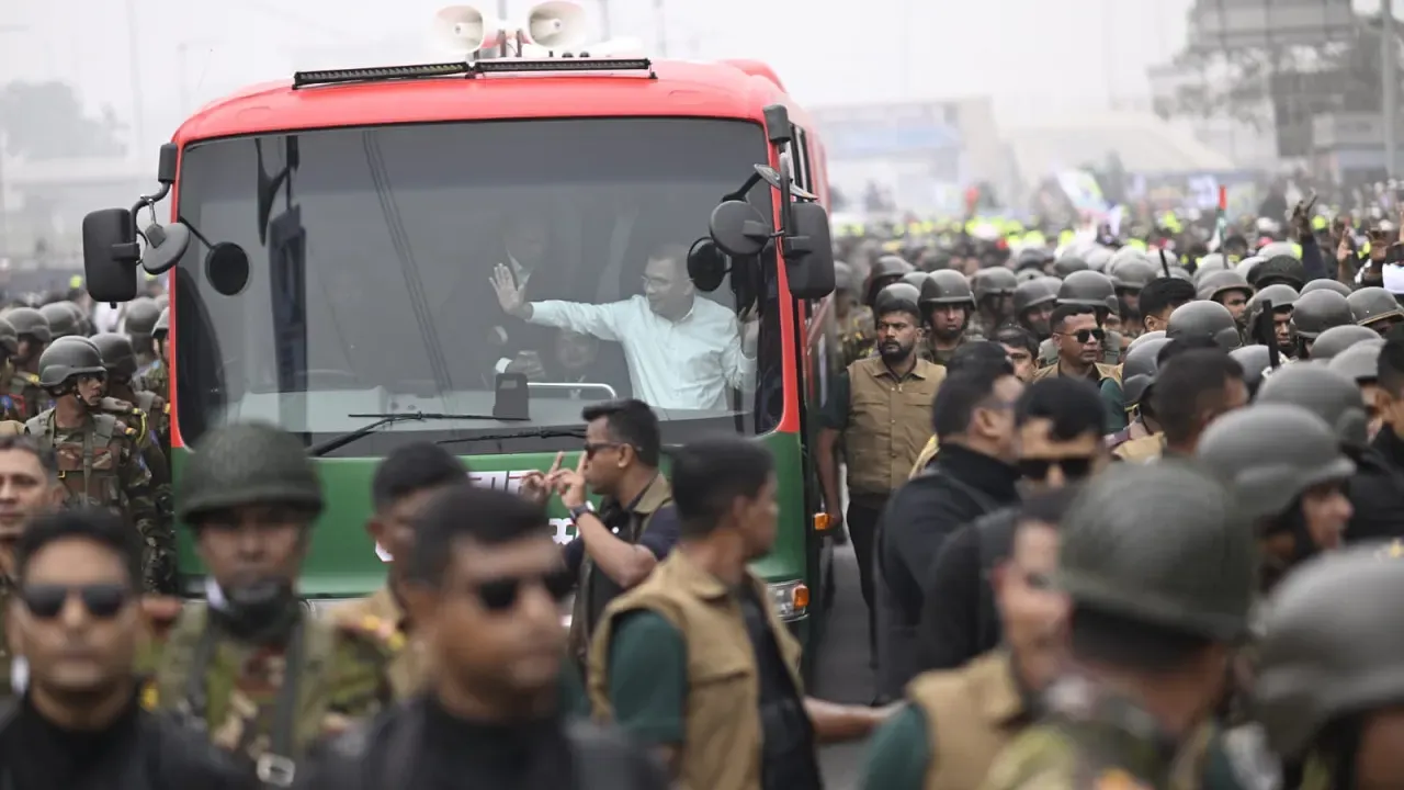 এভারকেয়ার হাসপাতালে তারেক রহমান