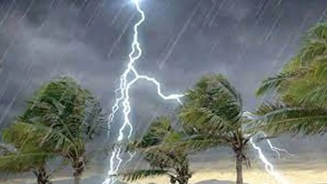 আগামী ৫ দিন বজ্রসহ বৃষ্টির আভাস