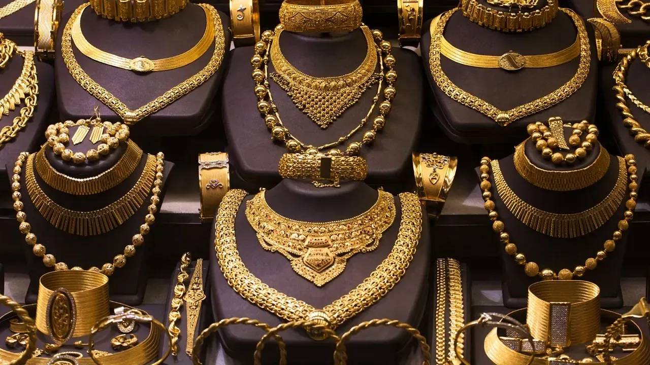 বিশ্ববাজারে বাড়ল স্বর্ণের দাম