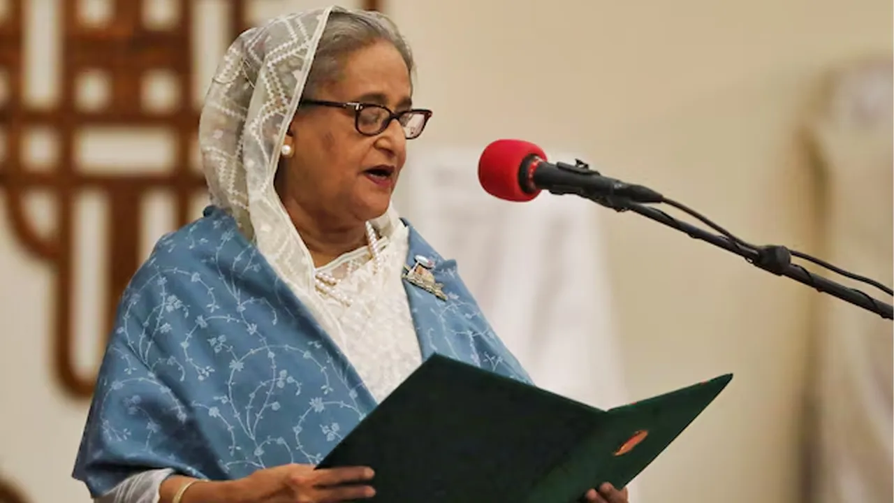 ডিসেম্বরে দেশে ফিরে আত্মসমর্পণ করব: রয়টার্সকে শেখ হাসিনা