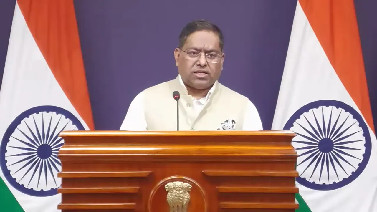 শেখ হাসিনার প্রত্যর্পণ ইস্যুতে অবস্থান জানাল ভারত