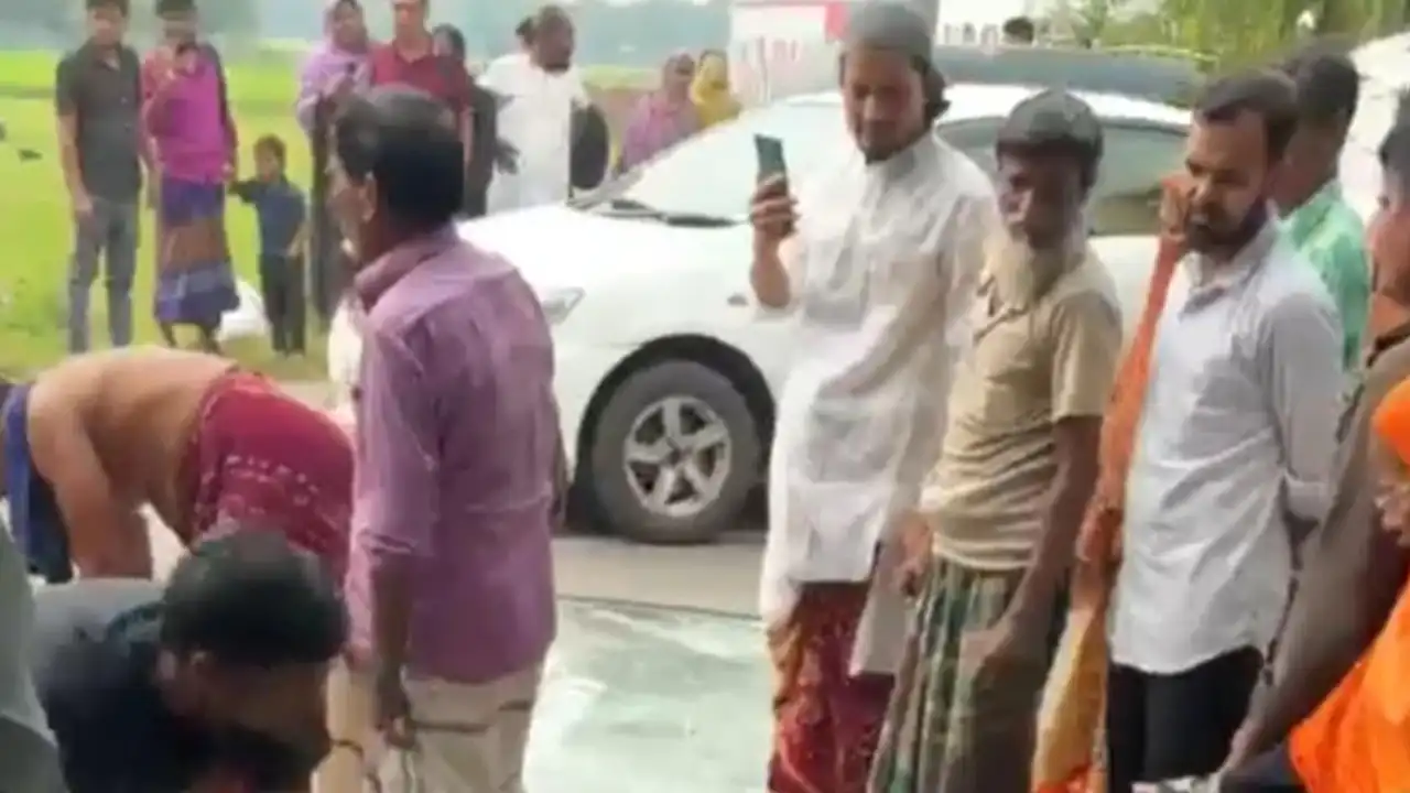 ময়মনসিংহে ভয়াবহ সড়ক দুর্ঘটনা, বাসের ধাক্কায় নিহত ৭