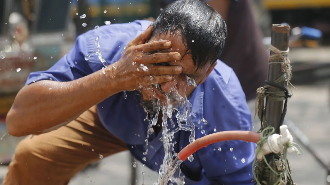তাপমাত্রা নিয়ে আরও বড় দুঃসংবাদ
