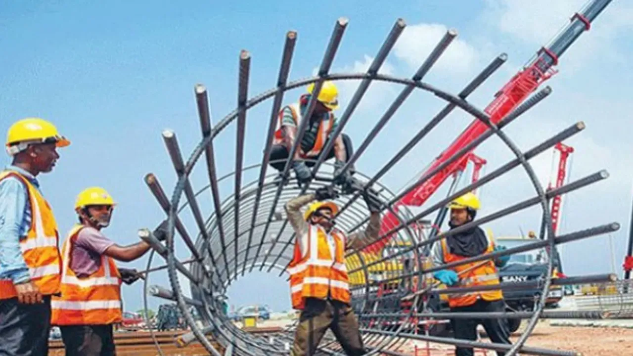 মালয়েশিয়ার ৪৭ নিয়োগদাতার লাইসেন্স স্থগিত