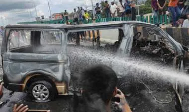 ভাঙ্গায় অ্যাম্বুল্যান্সের সিলিন্ডার বিস্ফোরণ, শিশুসহ নিহত ৭