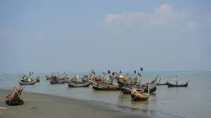 নাফ নদী থেকে ১৯ জেলেকে ধরে নিয়ে গেল আরাকান আর্মি