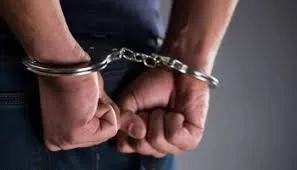 রাজধানীতে পুলিশের অভিযান, গ্রেপ্তার ৫২