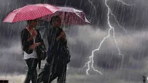 সারাদেশে বজ্রসহ বৃষ্টির সম্ভবনা