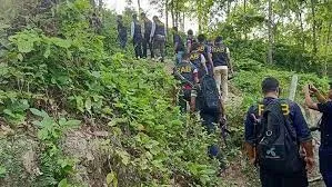 টেকনাফের দুর্গম পাহাড়ে র‍্যাবের অভিযান