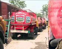 ৩ জানুয়ারি থেকে ট্যাংক-লরি ধর্মঘট