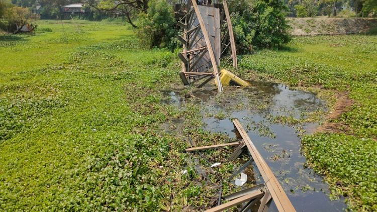 Road link snapped; bailey bridge collapses by overloaded truck in Munshiganj