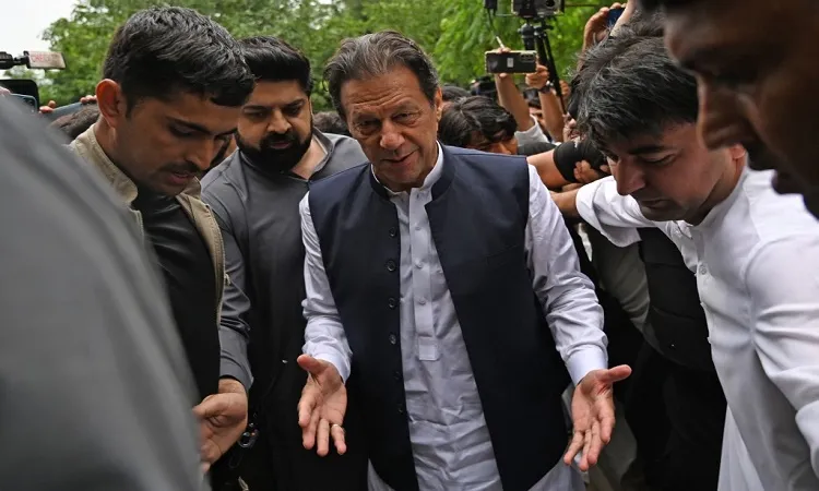 Imran Khan accuses govt of unacceptable censorship