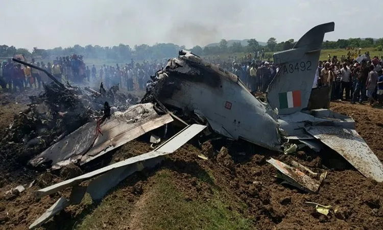 ফের ভারতে যুদ্ধবিমান বিধ্বস্ত, পাইলট নিহত