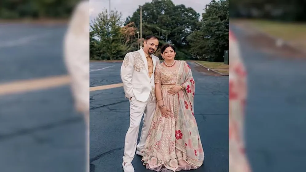 স্ত্রীসহ ৪ জনকে গুলি করে হত্যা, প্রাণে বাঁচল ৩ শিশু