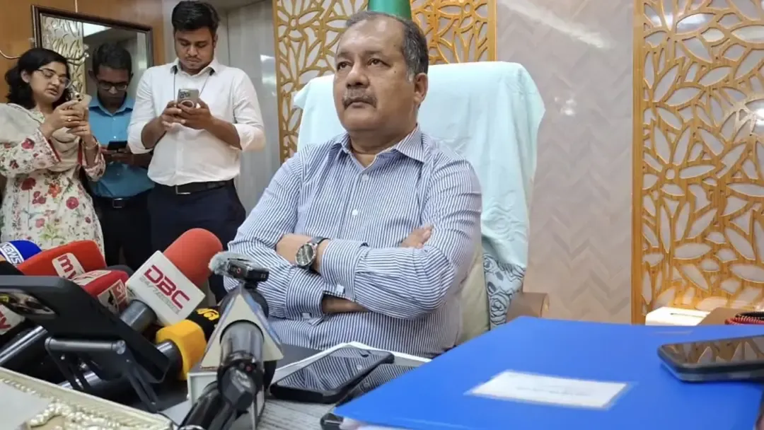 জনতুষ্টিবাদী সিদ্ধান্ত গ্রহণ করাটাই সরকারের একমাত্র কাজ নয় : তথ্যমন্ত্রী
