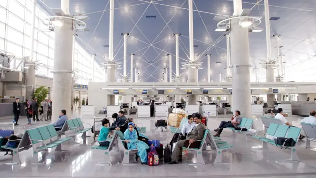 iran-airport-20260425145706