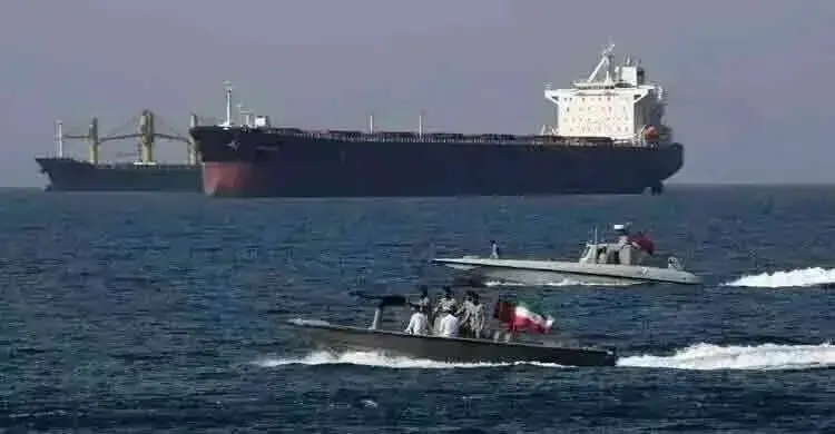 iran-drill-mmlg9tw0