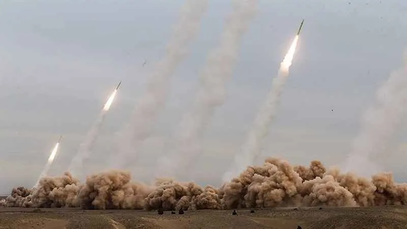 ইসরায়েলের বেন গুরিয়ান বিমানবন্দর গুঁড়িয়ে দিয়েছে ইরান