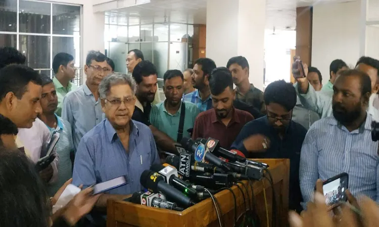 ইসিকে নিজ অবস্থানে অটল থাকর পরামর্শ এম সাখাওয়াতের