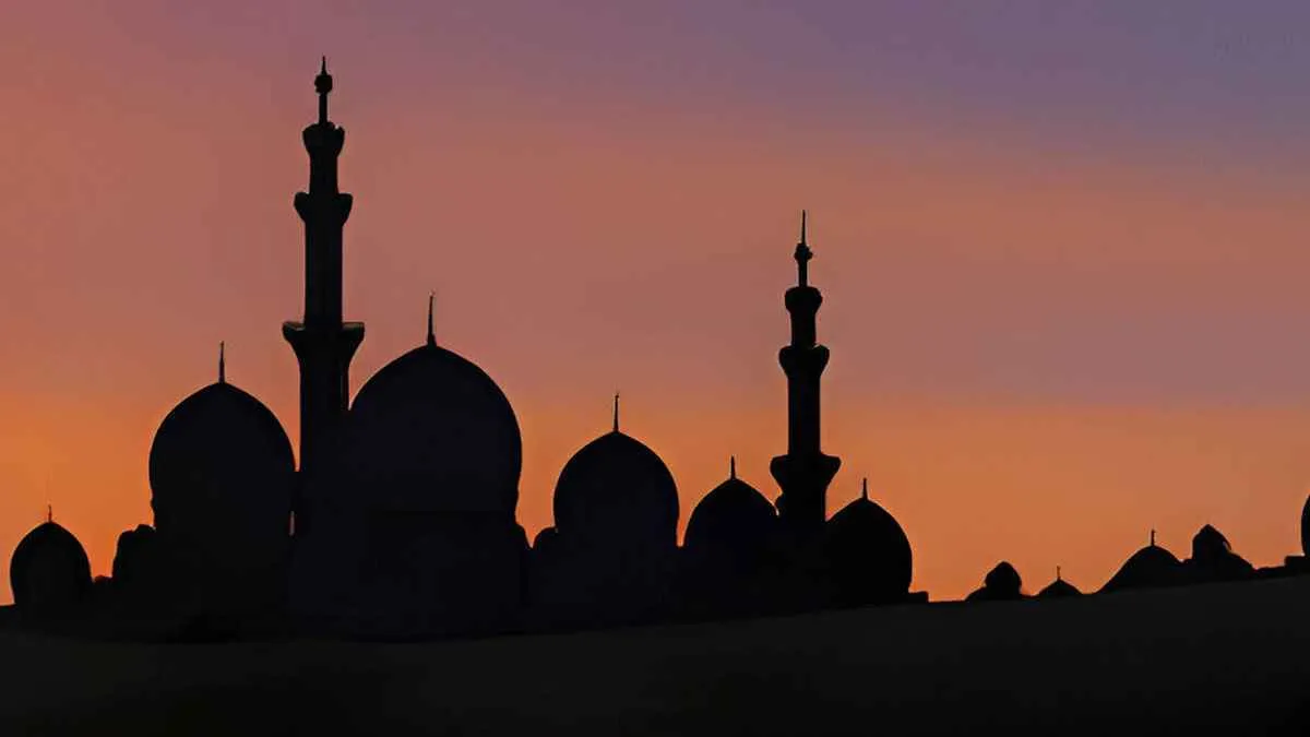জুমার রাতে দরুদ: ফজিলত লাভের অসাধারণ সুযোগ