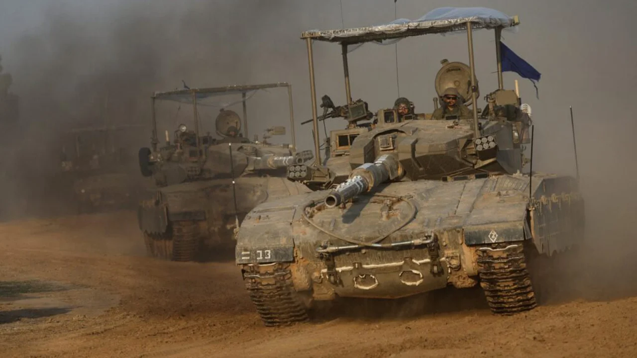 israeli-tank-in-gaza-20231210222714-20231216193213