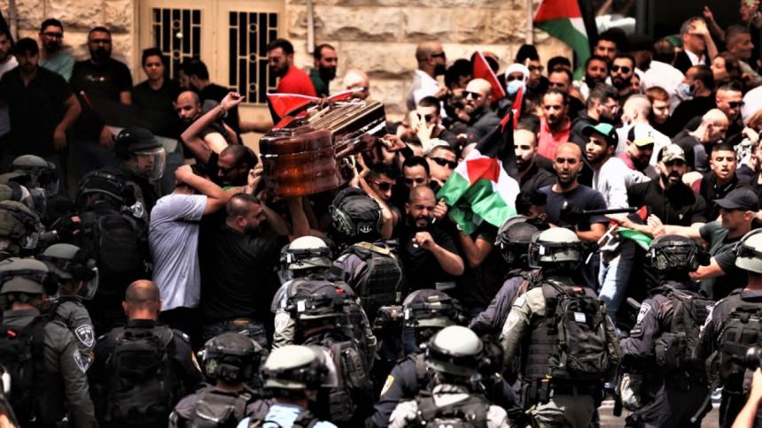 Israeli police clash with mourners at Al Jazeera journalist's funeral