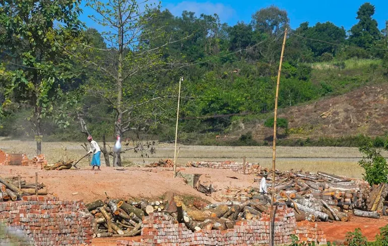 ৩ পার্বত্য জেলার ইটভাটা ধ্বংসে হাইকোর্টের নির্দেশ