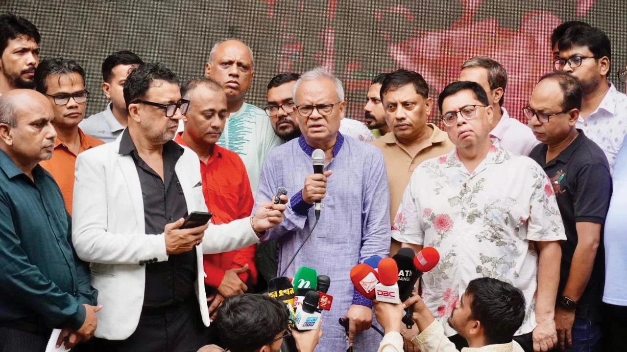 ইতিহাসের-নিকৃষ্টতম-ও-ঘৃণ্য-ফ্যাসিস্ট-হাসিনা-রিজভী-27ec5b