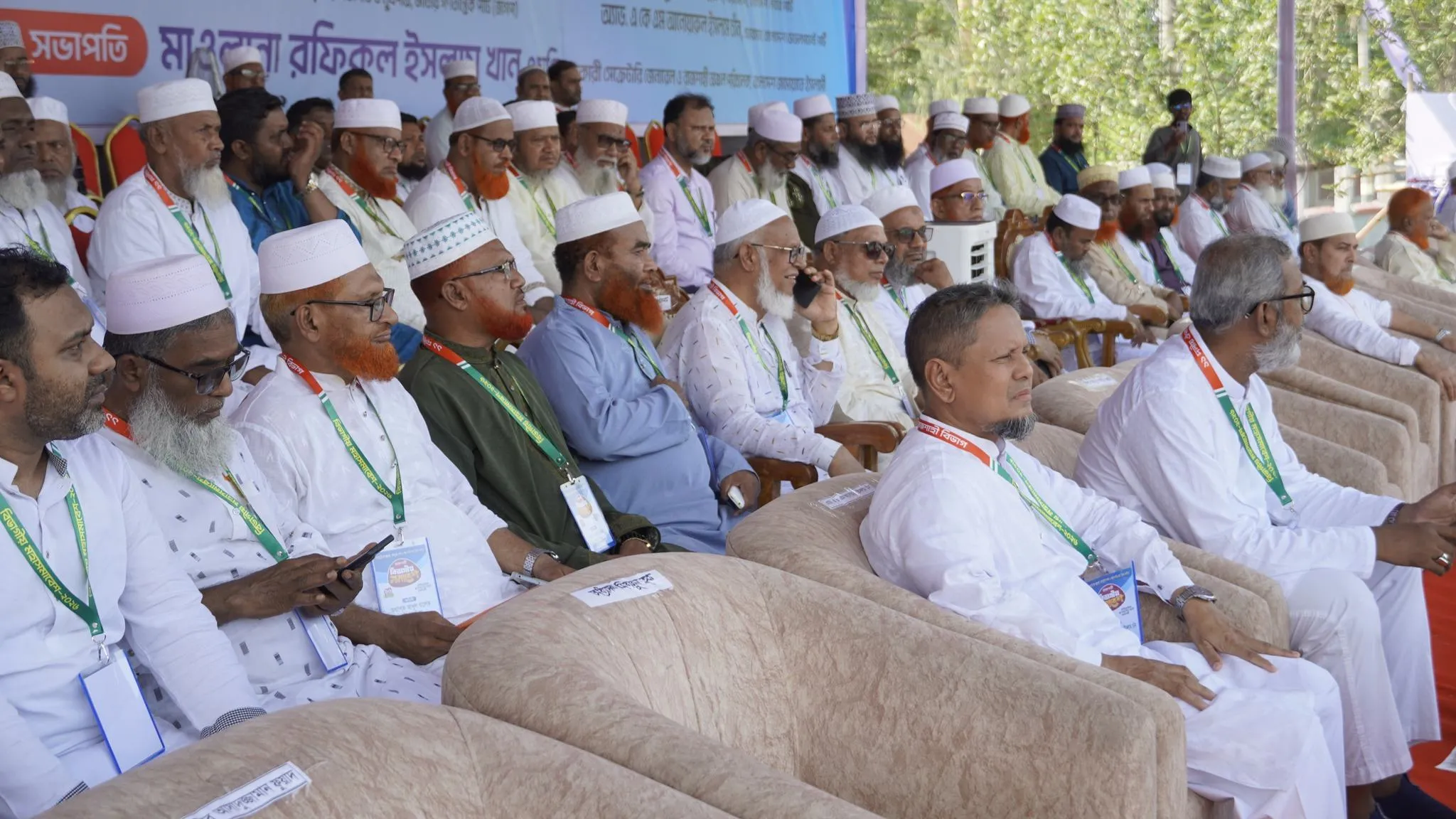 রাজশাহীতে ১১ দলীয় জোটের সমাবেশ শুরু : নেতাকর্মীদের ঢল
