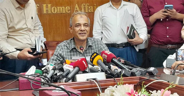 আইনশৃঙ্খলার উন্নতি-মাদক নিয়ন্ত্রণে পদক্ষেপ নেওয়া হচ্ছে
