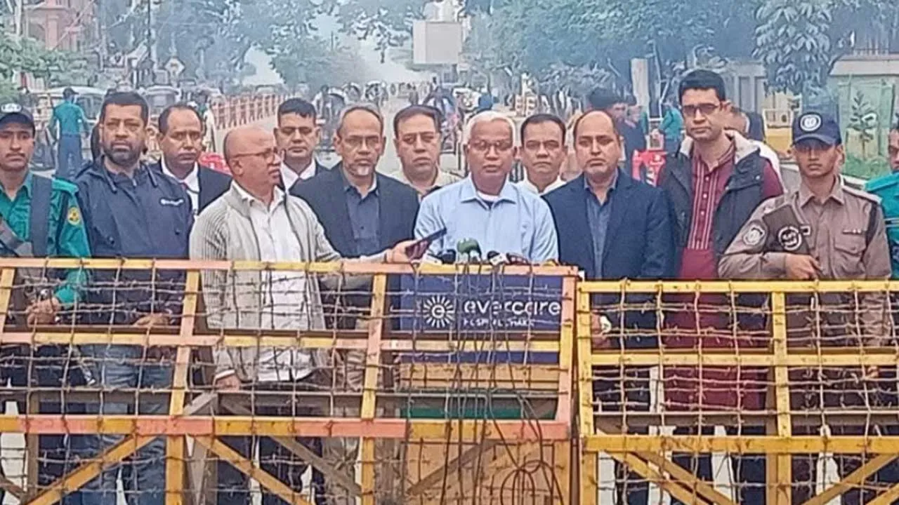 খালেদা জিয়ার শারীরিক অবস্থা এখন বেশ স্থিতিশীল : ডা. জাহিদ