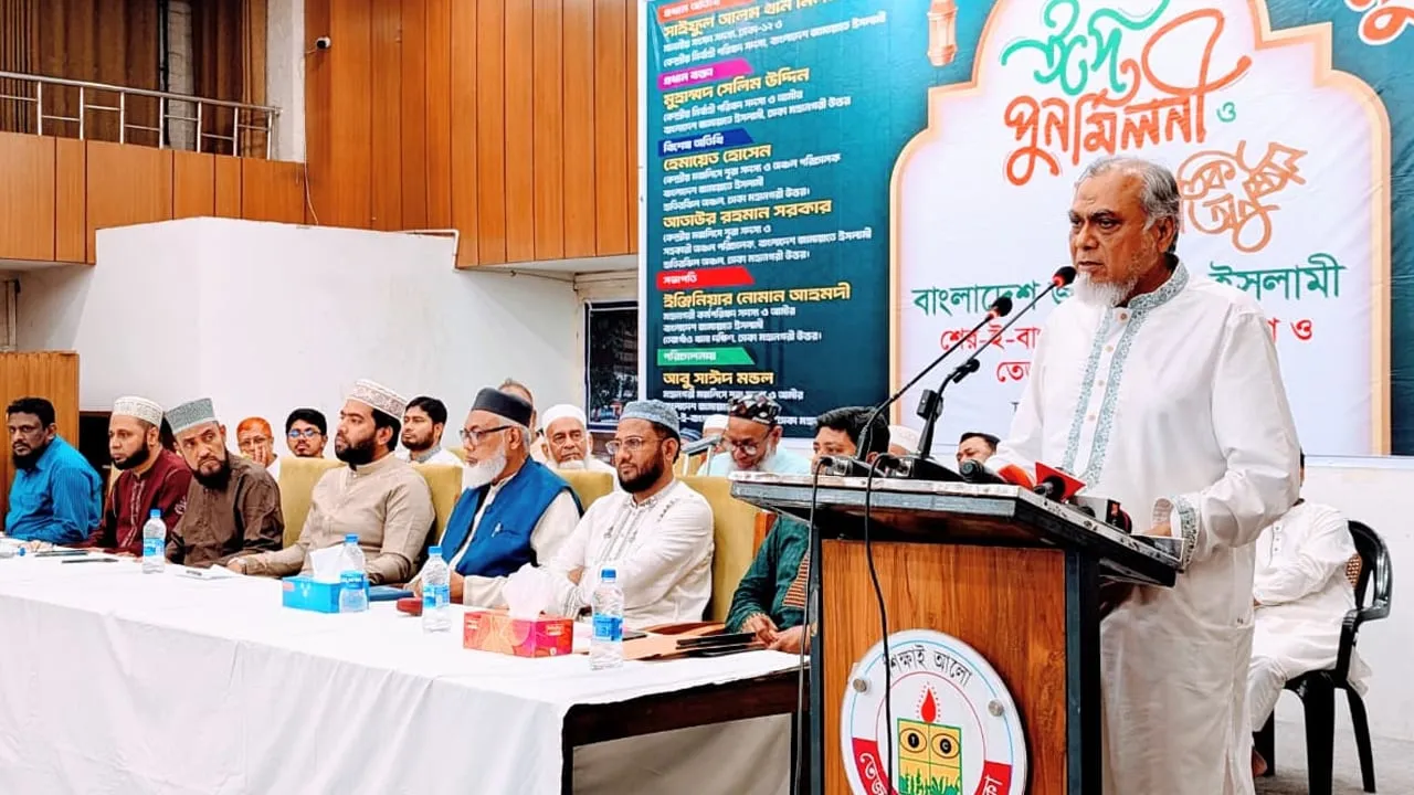 জুলাই সনদ বাস্তবায়নে টালবাহানা করলে জনগণ আবারো রাজপথে নামবে : সাইফুল আলম