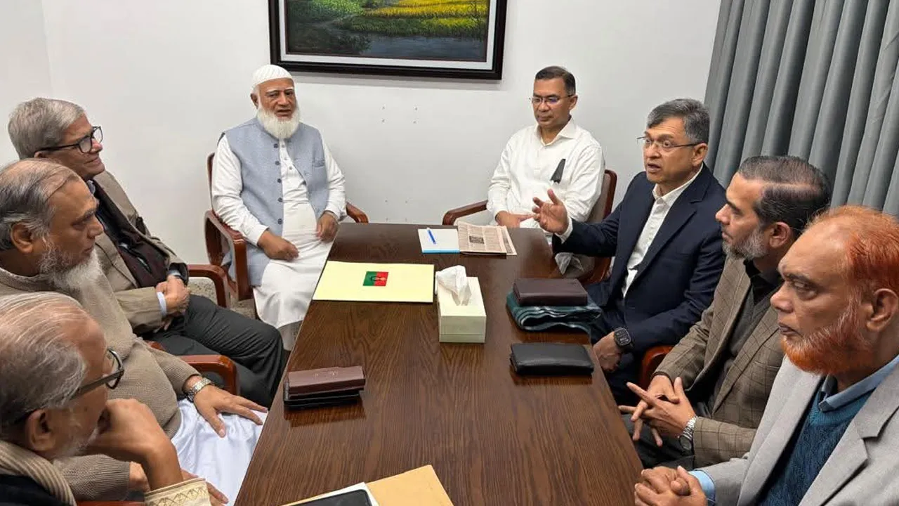 Jamaat Ameer signs Khaleda Zia's condolence book, expresses condolences